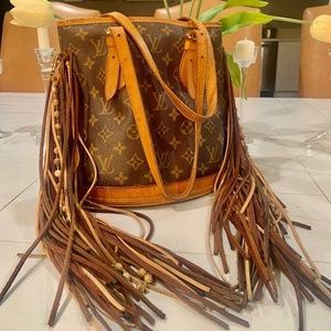 Lv vintage boho bag